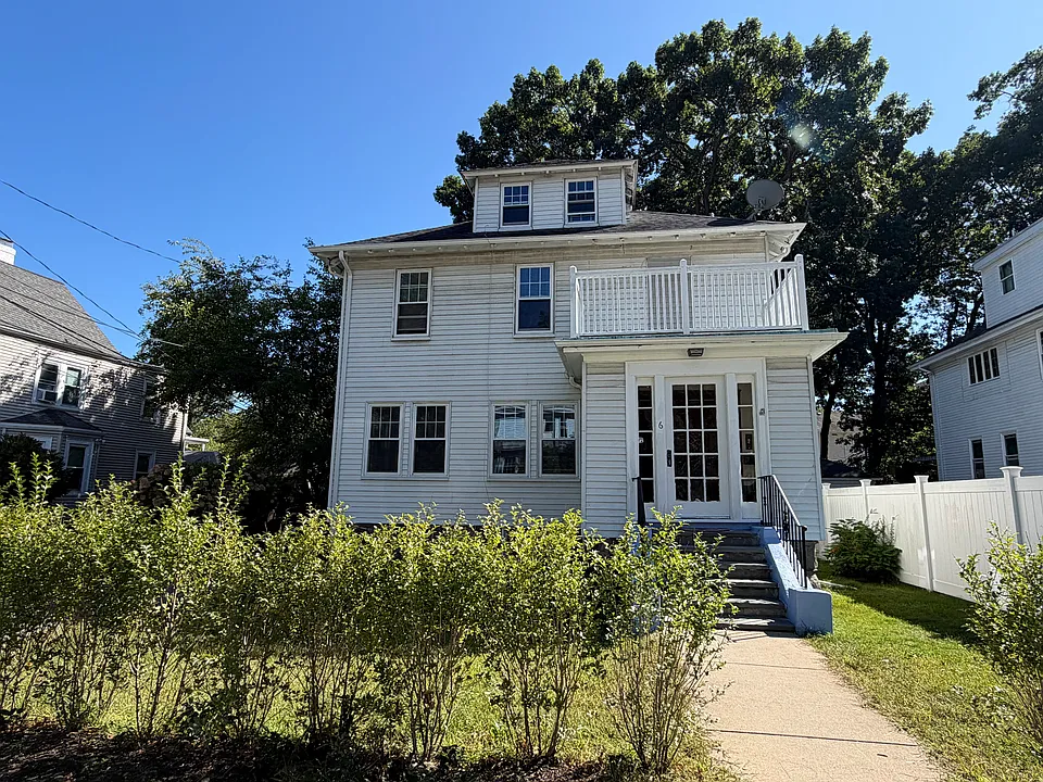 6 Verndale Rd #1