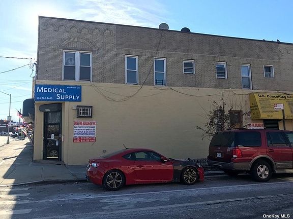 5th image of 83-28 Parsons Blvd #2F