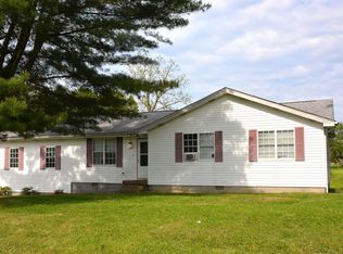 908 Old Mill Rd, Weston, WV 26452