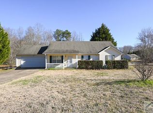 848 Jay Bird Ln, Winder, GA 30680