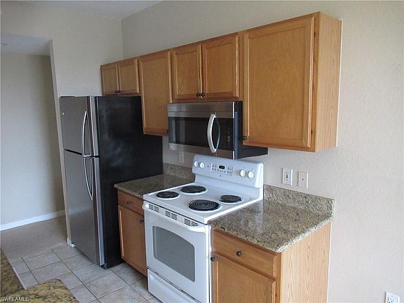 5th image of 7905 Preserve Cir APT 124