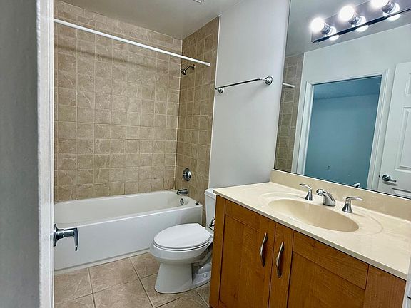 5th image of 3299 Clint Moore Rd APT 202
