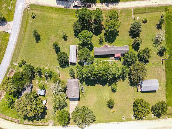 2nd image of 34 Meadowlark Dr