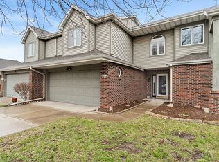 634 W 94th Ct, Crown Point, IN 46307