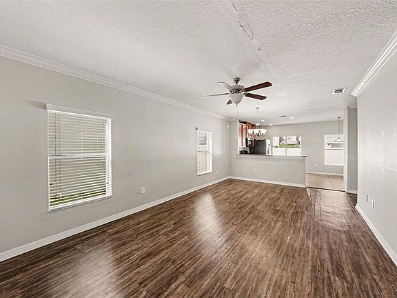 2nd image of 1904 HAWKS VIEW DRIVE