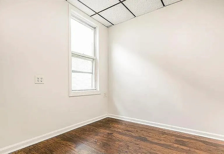 385 Princeton Ave #2 — Photo 5