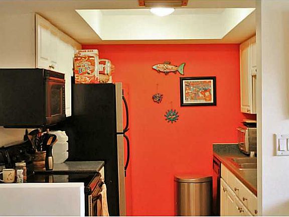 4th image of 2216 NW 22nd Ave APT 10-108