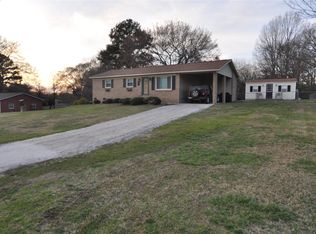 951 Southview Ln, Chester, SC 29706