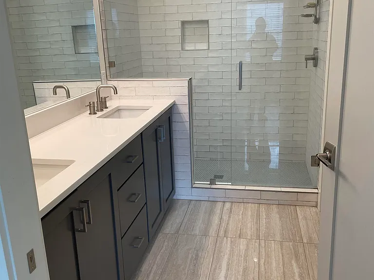 460 Heatherden Ave — Photo 21