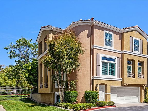 3rd image of 237 Montana Del Lago Dr