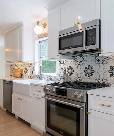 122 Ruggles Ave — Photo 12