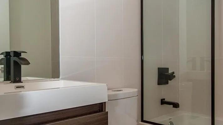 Rented by Nooklyn NYC LLC | media 30