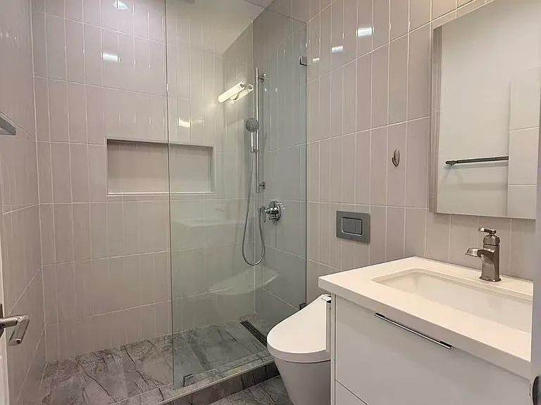 710 16th Ave — Photo 14