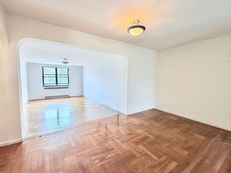 700 Fort Washington Ave #5B — Photo 4