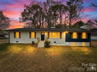 221 Pecan Dr, Oakboro, NC 28129