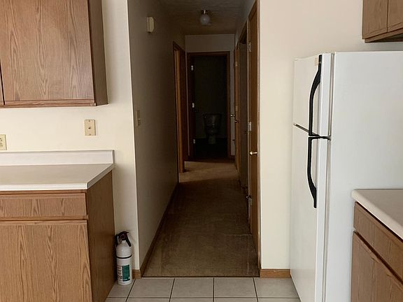 5th image of 1408 W Trainor Dr #B