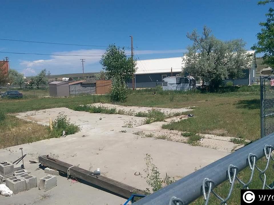 1st image of 4460 Mountain View Dr