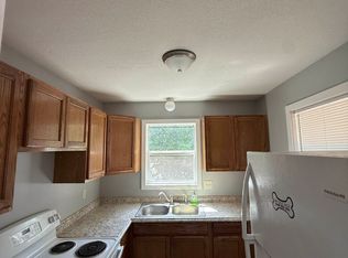 404 S Water St, Liberty, MO 64068