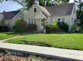 32 Olive Ct, Iowa City, IA 52246