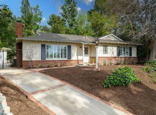 361 Mellow Ln, La Canada Flintridge, CA 91011