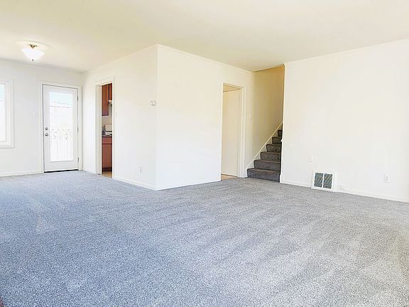 3rd image of 108 Alta Mesa Dr