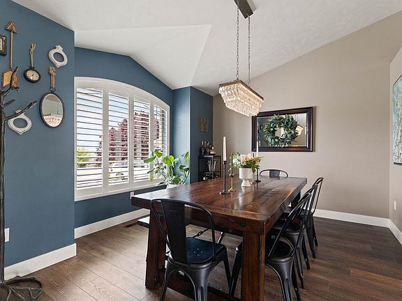 5th image of 1106 W Tapestry Dr