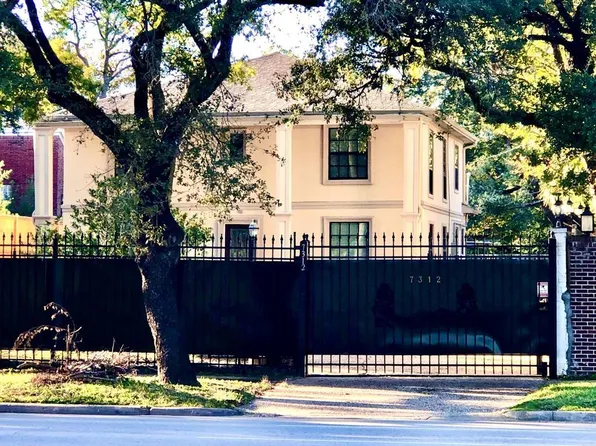 7312 Main St, Houston, TX 77030