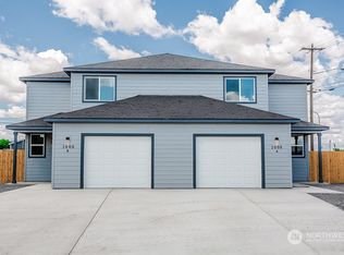 1008 W Charlotte St, Moses Lake, WA 98837