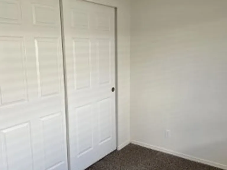 2444 Hummingbird Ln — Photo 10