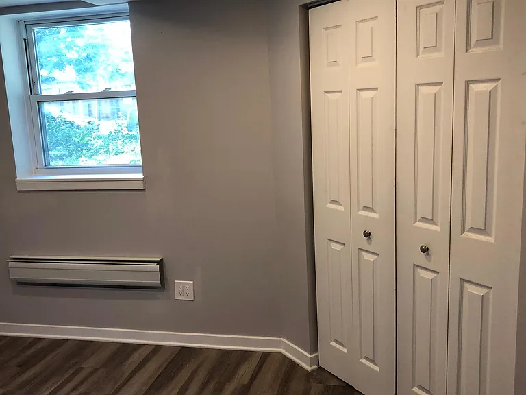 647 South Blvd #4 — Photo 13