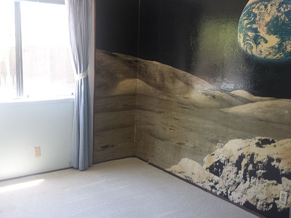 Bed Room