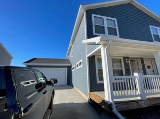 3603 Long Branch Ave, Williston, ND 58801