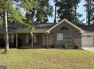 108 Crestwood Ct, Kingsland, GA 31548