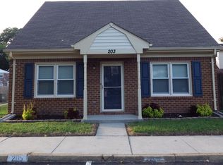 203 Loch Cir, Hampton, VA 23669