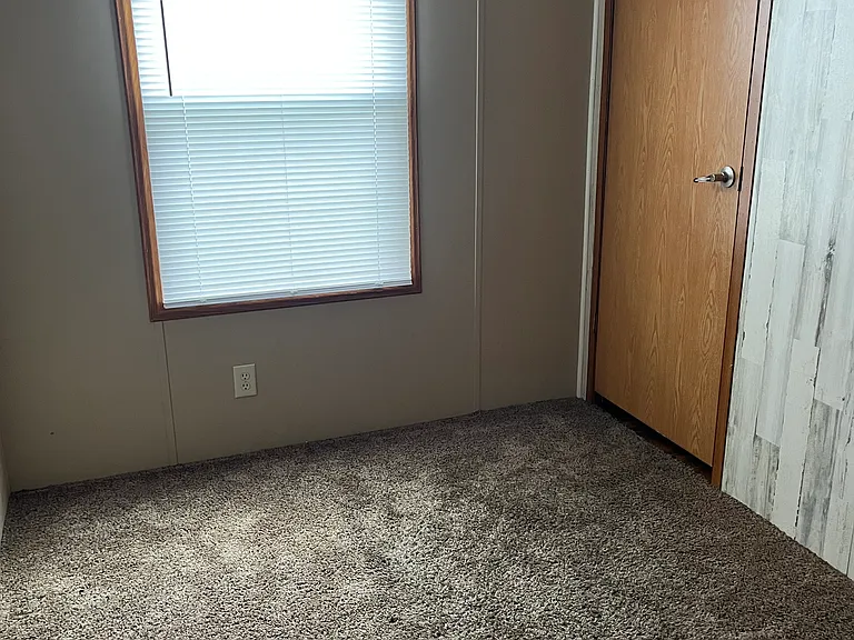 3951 S Mentor Ave #29 — Photo 10