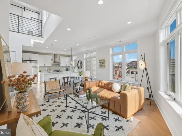 4315 Harrison St NW #8, Washington, DC 20015