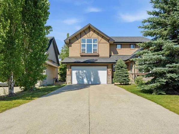 242 S Tusslewood Grv NW, Calgary, AB T3L 2Y4