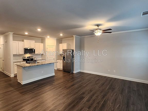 3rd image of 5228 Pinnacle Walk Ct