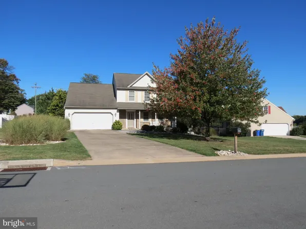 15 Crestview Ct, York Haven, PA 17370