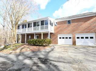 1110 White Sands Dr, Lusby, MD 20657