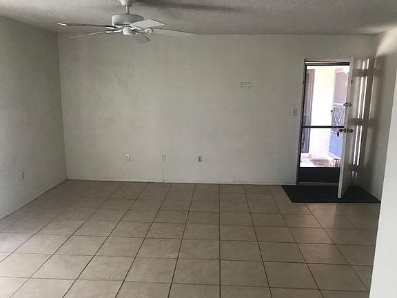 4th image of 2701 Hidden Lake Dr N Unit H