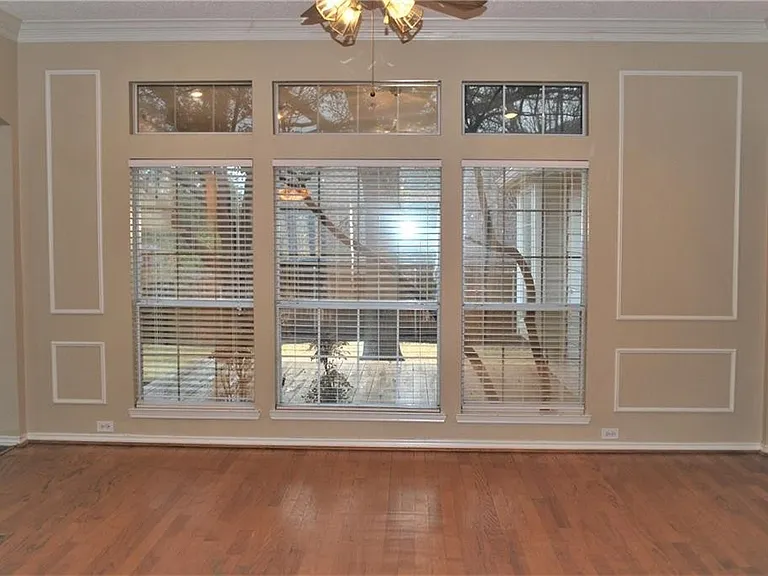 2685 Hillside Dr — Photo 21
