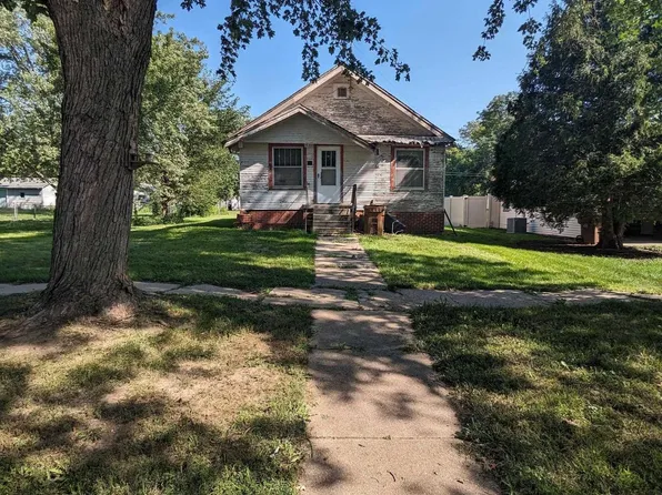 914 4th St, Milford, NE 68405