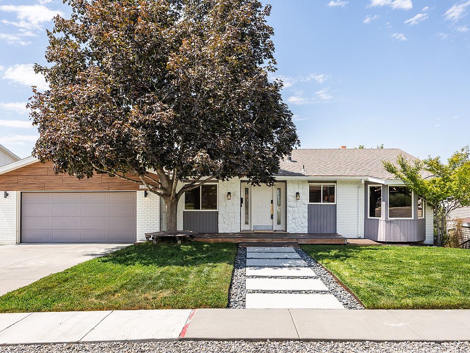 1st image of 2399 E Catalina Dr