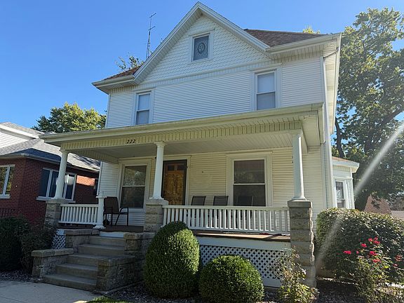 4th image of 222 N Maple St