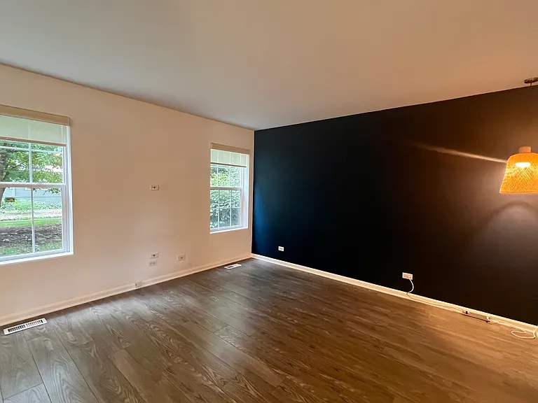 2407 Stoughton Cir #2407 — Photo 9