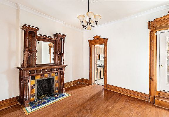 2nd image of 486 Putnam Ave #1