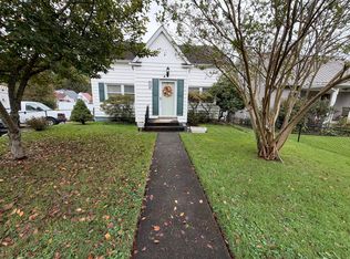 173 Riverview Dr, Charlton Heights, WV 25040