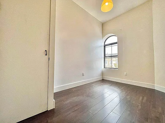 Rented by Doorway NYC, LLC | media 21