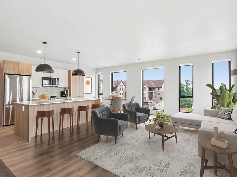 Vista Village — Photo 1